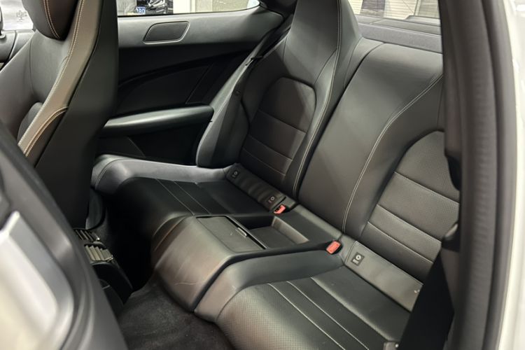Used Mercedes-Benz C-Class 2013 C 180 Coupe Interior 1