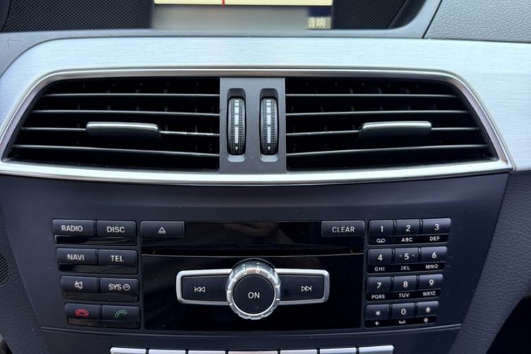 Used Mercedes-Benz C-Class 2013 C 180 Coupe Interior 4