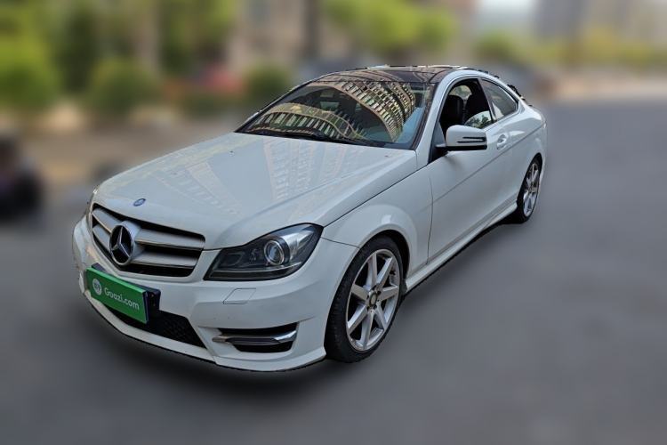 Used Mercedes-Benz C-Class 2013 C 180 Coupe Guazi used car, China used car export, Used car for sale, Used Mercedes-Benz cars, Cheapest cars for sale
