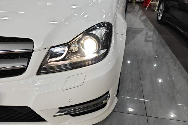 Used Mercedes-Benz C-Class 2013 C 180 Coupe Left Front Headlight