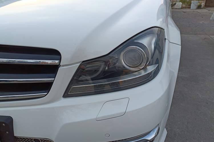 Used Mercedes-Benz C-Class 2013 C 260 Fashion Edition Grand Edition Left Front Headlight