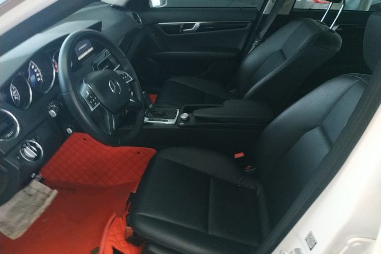 Used Mercedes-Benz C-Class 2013 C 180 Classic Grand Edition Left Front Seat