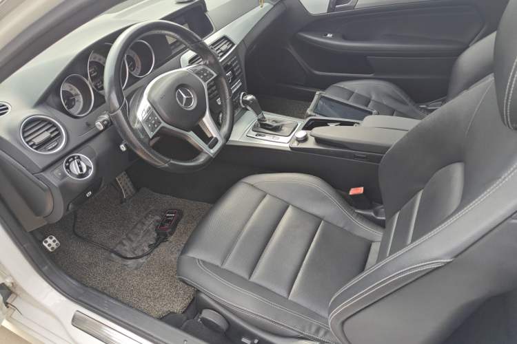 Used Mercedes-Benz C-Class 2013 C 180 Coupe Left Front Seat