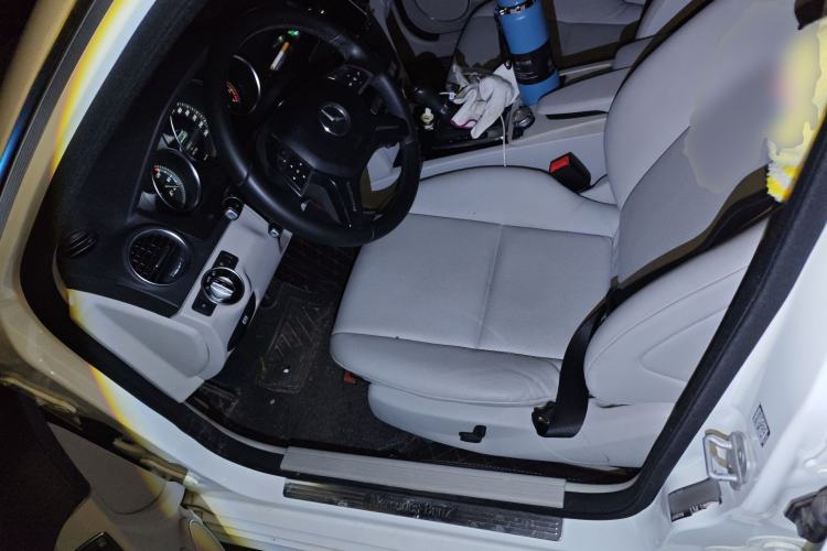 Used Mercedes-Benz C-Class 2013 C 180 Classic Grand Edition Left Front Seat