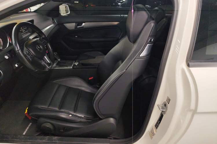 Used Mercedes-Benz C-Class 2013 C 180 Coupe Left Front Seat
