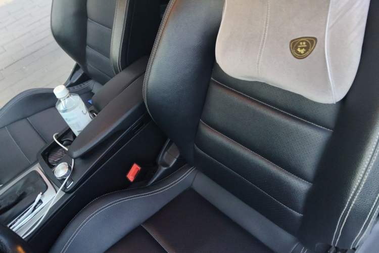 Used Mercedes-Benz C-Class 2013 C 180 Coupe Left Front Seat