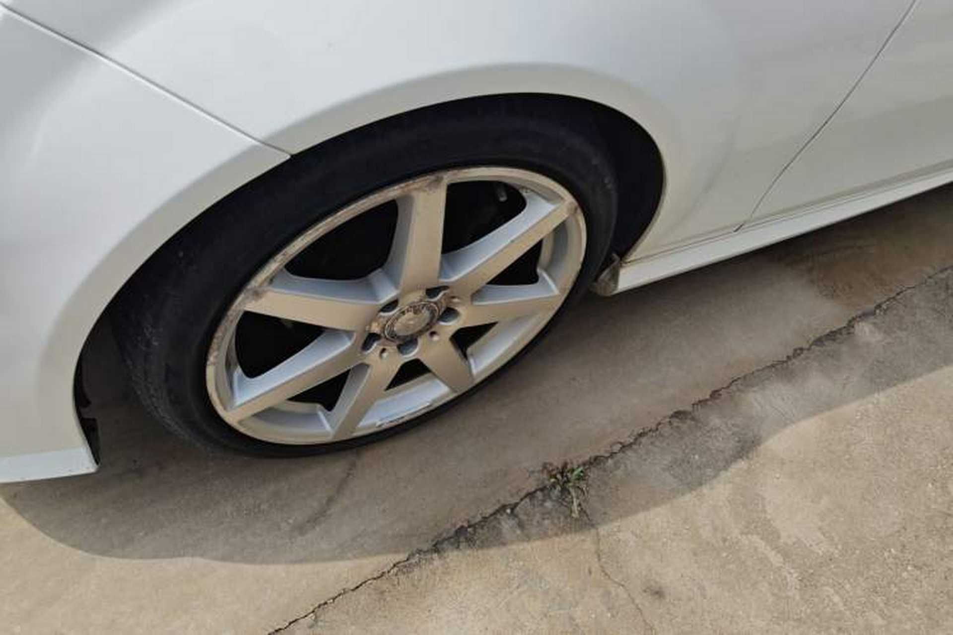 Used Mercedes-Benz C-Class 2013 C 180 Coupe Left Front Wheel Hub