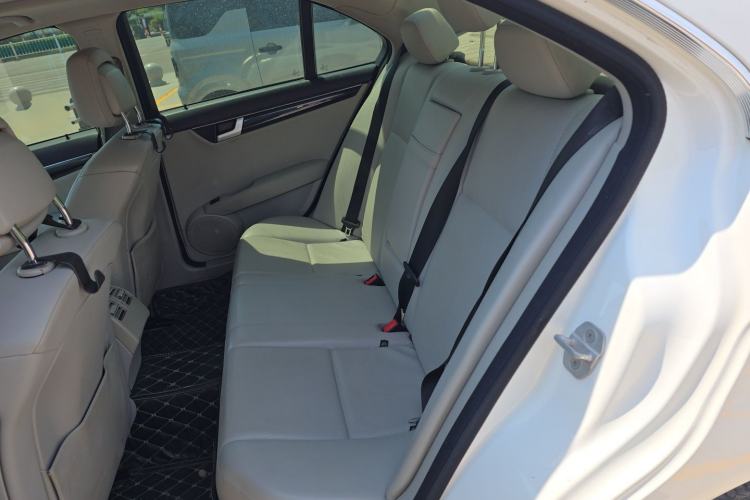 Used Mercedes-Benz C-Class 2013 C 180 Classic Grand Edition Left Rear Seat