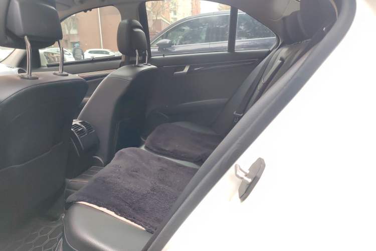 Used Mercedes-Benz C-Class 2013 C 180 Classic Grand Edition Left Rear Seat