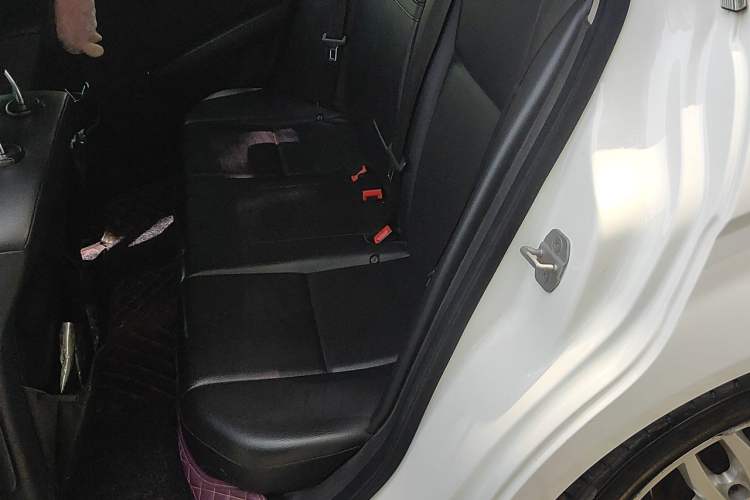 Used Mercedes-Benz C-Class 2013 C 180 Classic Grand Edition Left Rear Seat