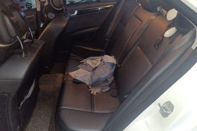 Used Mercedes-Benz C-Class 2013 C 180 Classic Grand Edition Left Rear Seat