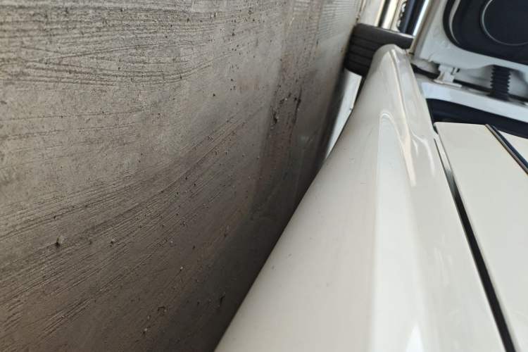 Used Mercedes-Benz C-Class 2013 C 260 Elegant Grand Edition Left Side Sill