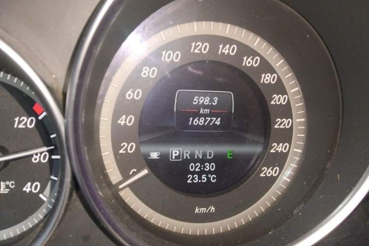 Used Mercedes-Benz C-Class 2013 C 180 Classic Grand Edition Odometer Close Up