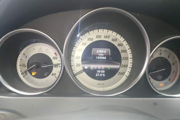 Used Mercedes-Benz C-Class 2013 C 260 CGI Fashion Model Odometer Close Up