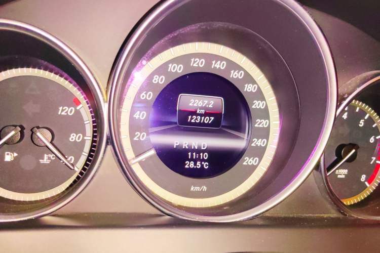 Used Mercedes-Benz C-Class 2013 C 180 CGI Classic Odometer Close Up