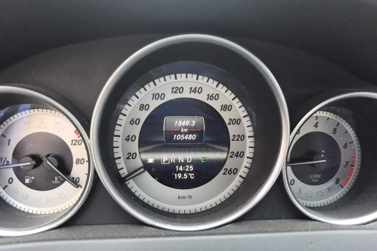 Used Mercedes-Benz C-Class 2013 C 260 CGI Fashion Model Odometer Close Up
