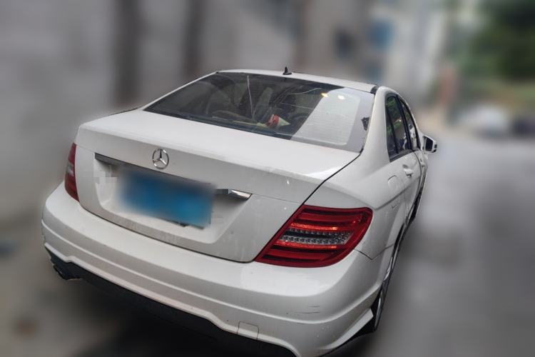 Used Mercedes-Benz C-Class 2013 C 180 Classic Grand Edition Rear Right 45 Deg