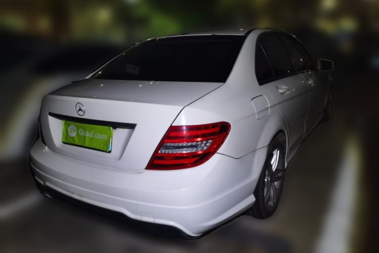Used Mercedes-Benz C-Class 2013 C 180 Classic Grand Edition Rear Right 45 Deg