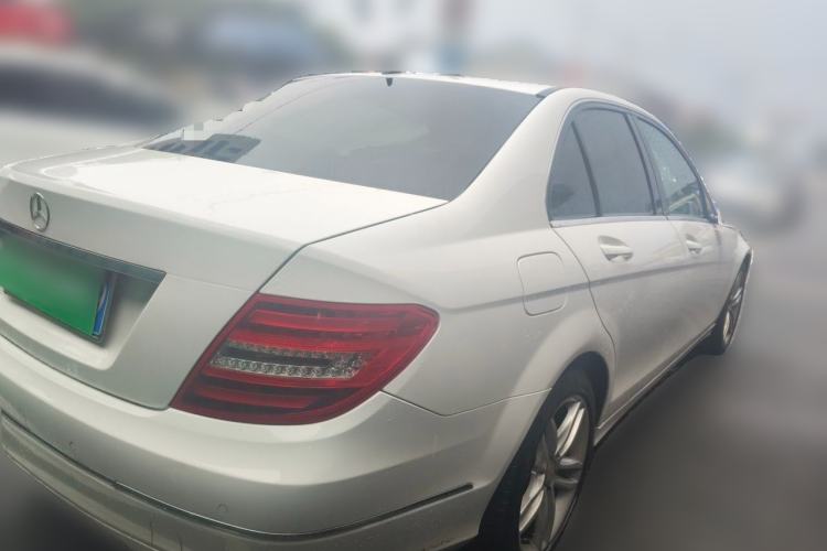 Used Mercedes-Benz C-Class 2013 C 260 CGI Fashion Model Rear Right 45 Deg