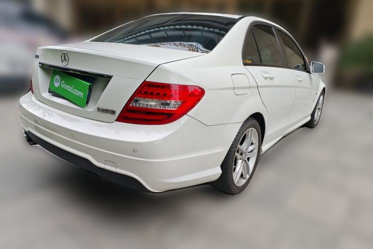 Used Mercedes-Benz C-Class 2013 C 180 Classic Grand Edition Rear Right 45 Deg