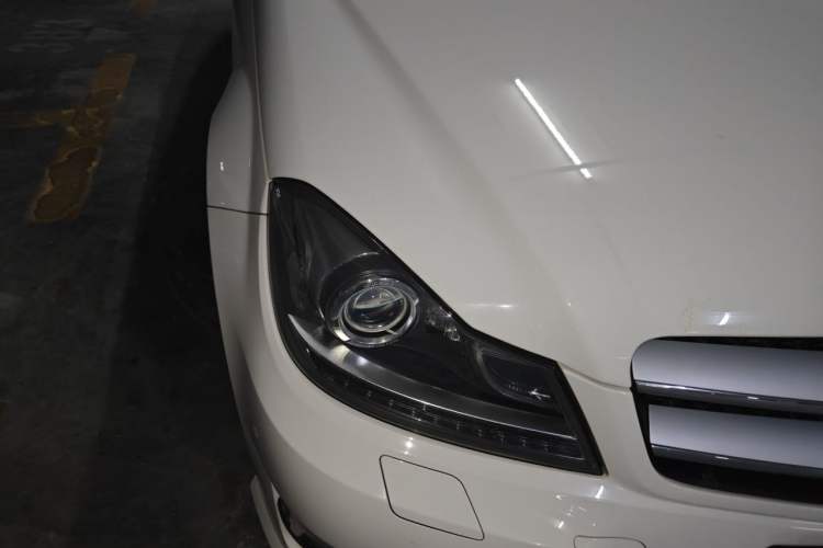 Used Mercedes-Benz C-Class 2013 C 180 Coupe Right Front Headlight