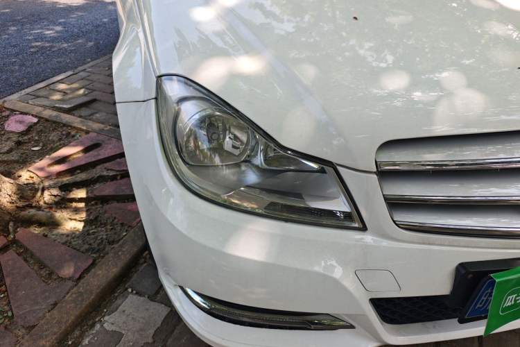 Used Mercedes-Benz C-Class 2013 C 180 CGI Classic Right Front Headlight