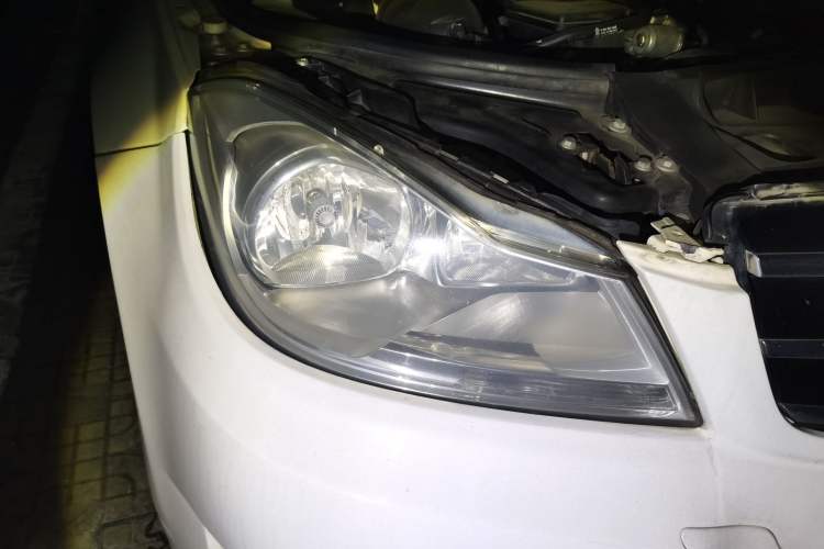 Used Mercedes-Benz C-Class 2013 C 180 Classic Grand Edition Right Front Headlight