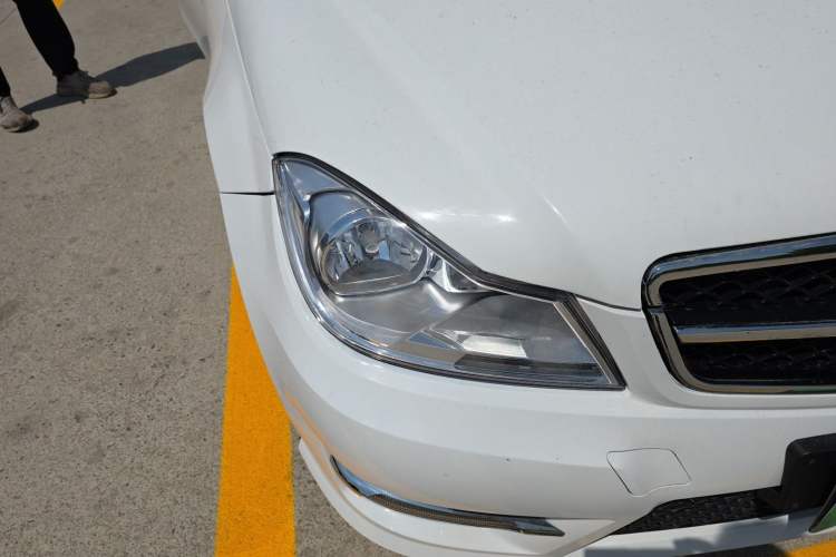 Used Mercedes-Benz C-Class 2013 C 180 Classic Grand Edition Right Front Headlight