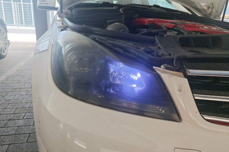 Used Mercedes-Benz C-Class 2013 C 260 Elegant Grand Edition Right Front Headlight