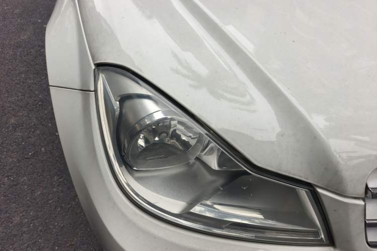 Used Mercedes-Benz C-Class 2013 C 180 CGI Classic Right Front Headlight