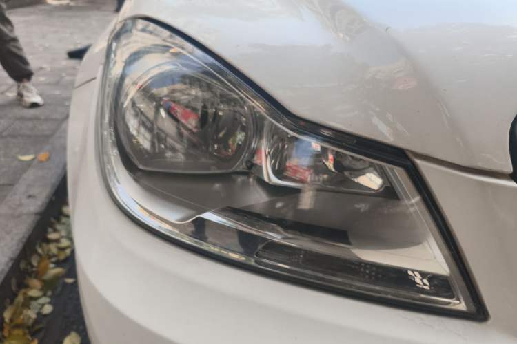 Used Mercedes-Benz C-Class 2013 C 180 Classic Grand Edition Right Front Headlight
