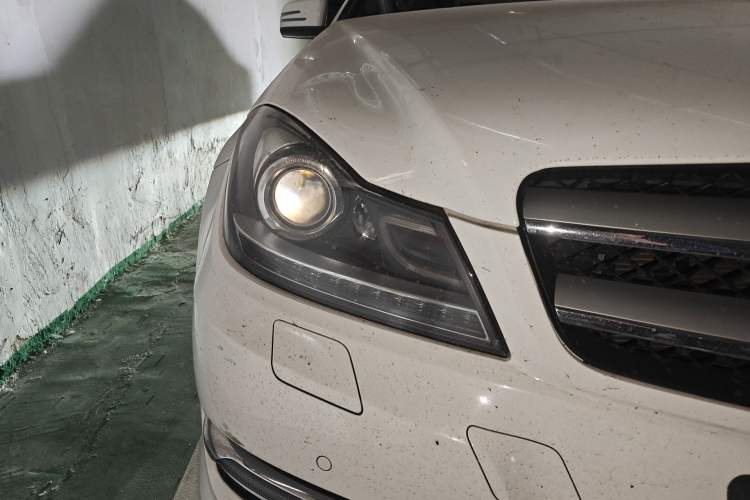 Used Mercedes-Benz C-Class 2013 C 180 Coupe Right Front Headlight