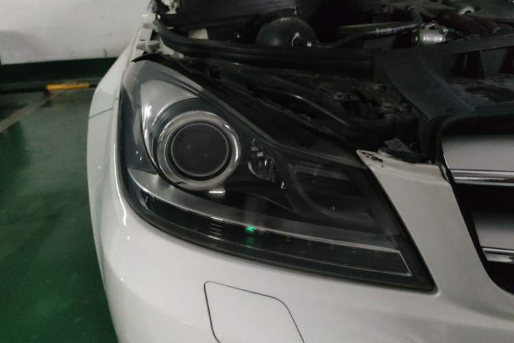 Used Mercedes-Benz C-Class 2013 C 180 Coupe Right Front Headlight