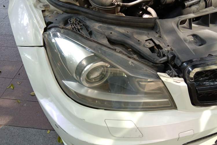 Used Mercedes-Benz C-Class 2013 C 260 Elegant Grand Edition Right Front Headlight
