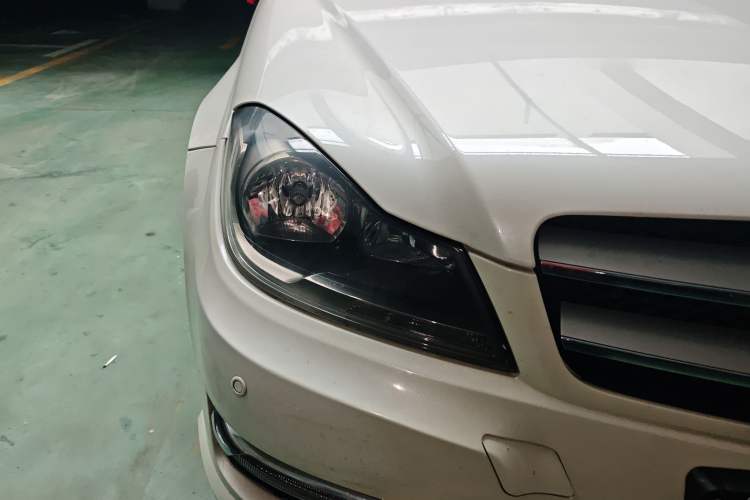 Used Mercedes-Benz C-Class 2013 C 180 Coupe Right Front Headlight