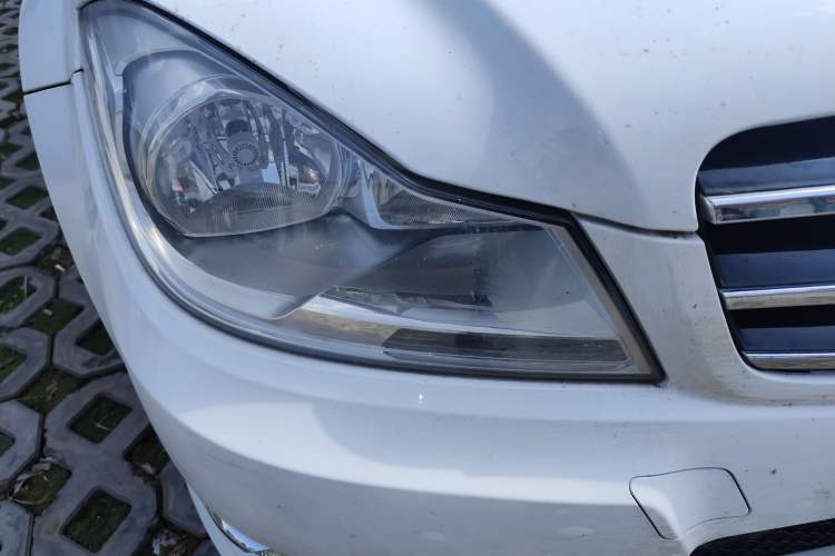 Used Mercedes-Benz C-Class 2013 C 180 Classic Grand Edition Right Front Headlight