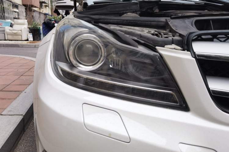 Used Mercedes-Benz C-Class 2013 C 180 Coupe Right Front Headlight