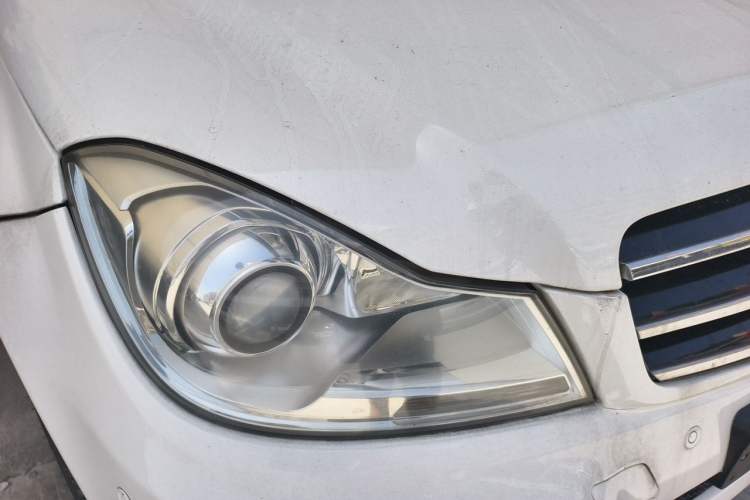 Used Mercedes-Benz C-Class 2013 C 180 CGI Classic Right Front Headlight