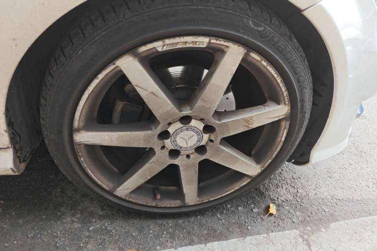 Used Mercedes-Benz C-Class 2013 C 180 Coupe Right Front Wheel Hub