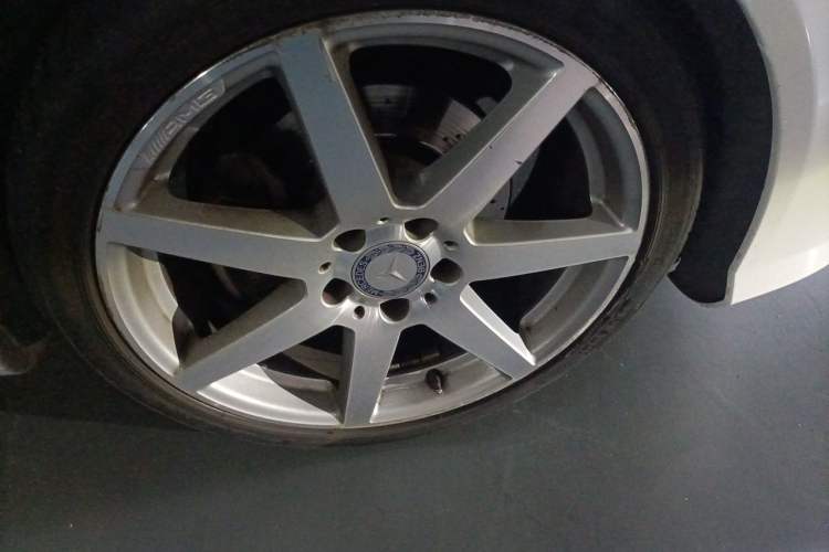 Used Mercedes-Benz C-Class 2013 C 180 Coupe Right Front Wheel Hub