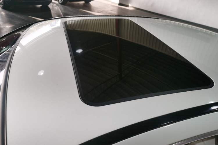 Used Mercedes-Benz C-Class 2013 C 260 Fashion Edition Grand Edition Roof
