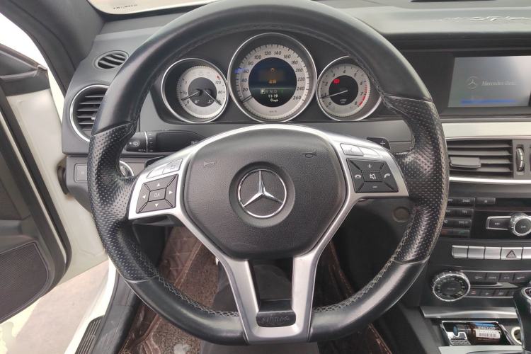 Used Mercedes-Benz C-Class 2013 C 180 Coupe Steering Wheel