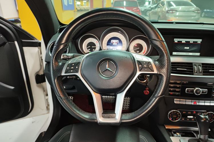 Used Mercedes-Benz C-Class 2013 C 180 Coupe Steering Wheel