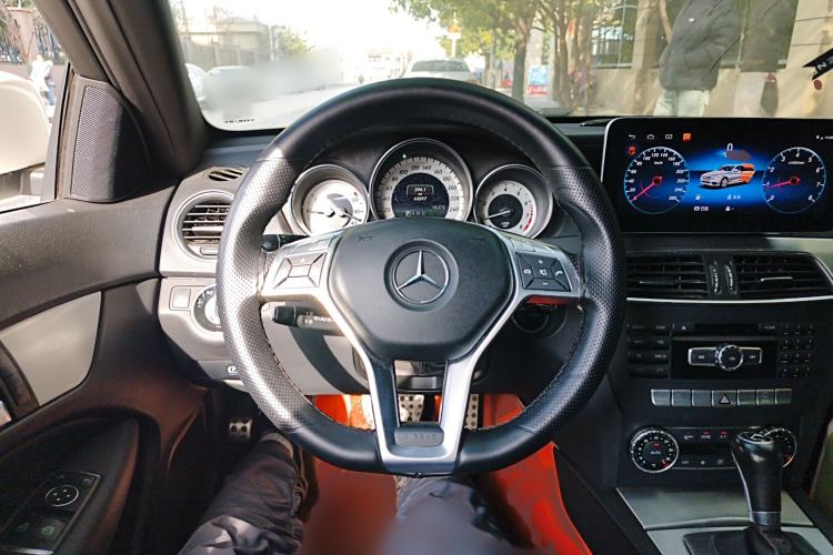 Used Mercedes-Benz C-Class 2013 C 180 Coupe Steering Wheel