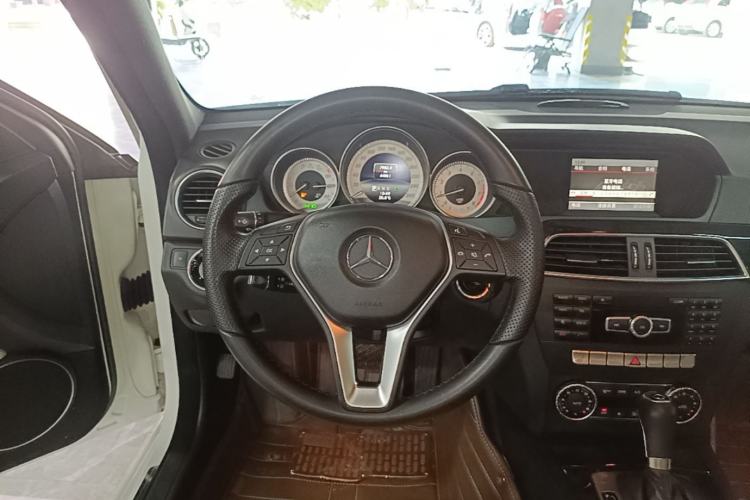 Used Mercedes-Benz C-Class 2013 C 260 Fashion Edition Grand Edition Steering Wheel