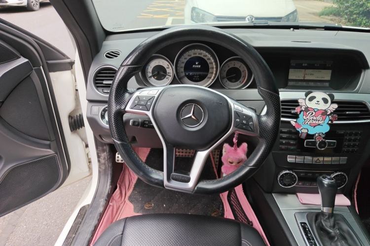 Used Mercedes-Benz C-Class 2013 C 180 Coupe Steering Wheel