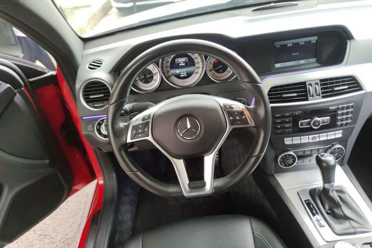 Used Mercedes-Benz C-Class 2013 C 180 Coupe Steering Wheel