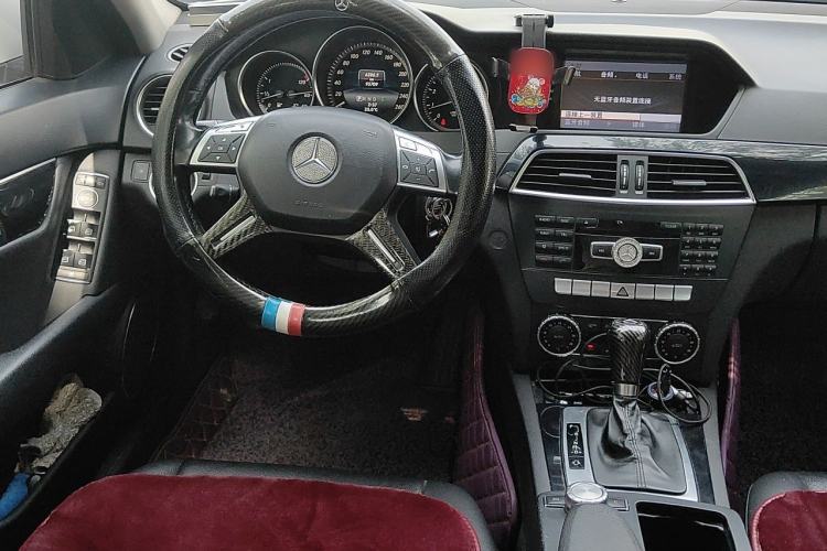 Used Mercedes-Benz C-Class 2013 C 180 Classic Grand Edition Steering Wheel