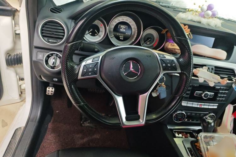 Used Mercedes-Benz C-Class 2013 C 180 Coupe Steering Wheel