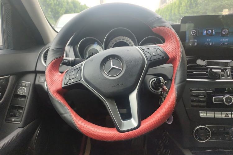 Used Mercedes-Benz C-Class 2013 C 260 Fashion Edition Grand Edition Steering Wheel
